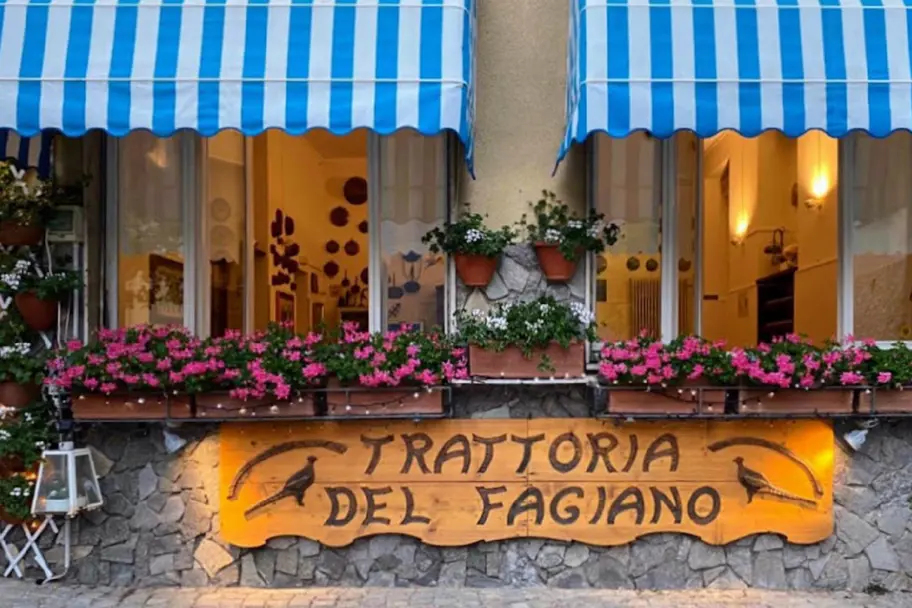 Passalaqua Lake Como Luxury Resort Trattoria Del Fagiano 1