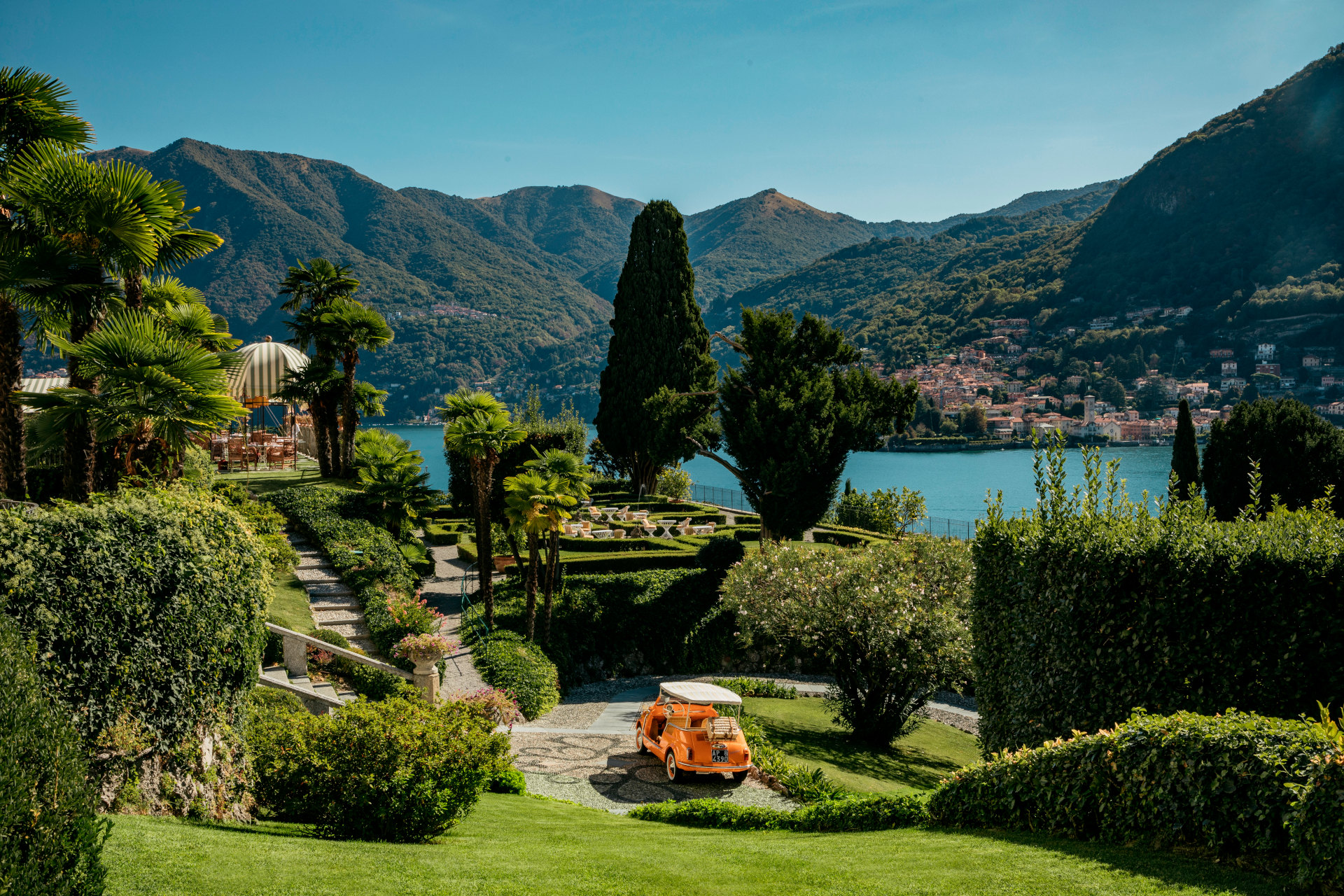 Exploring the Beauty of Villa Passalacqua in Italy
