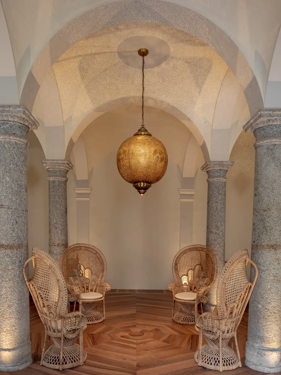 Passalaqua Lake Como Luxury Spa Relaxation Area 1 © Ruben Ortiz
