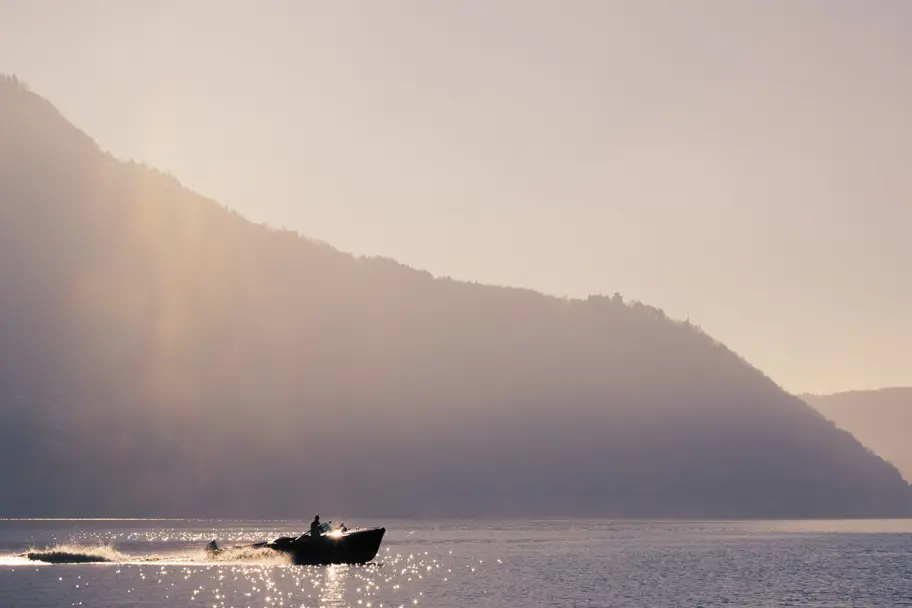 Passalacqua Luxury Hotel Lake Como 00 Lake And Boat Giumello