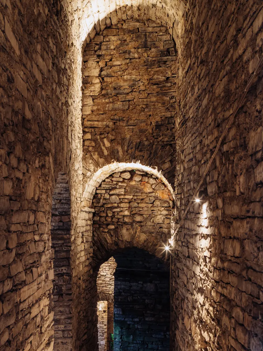 Passalacqua Luxury Hotel Lake Como 00 Tunnel 2