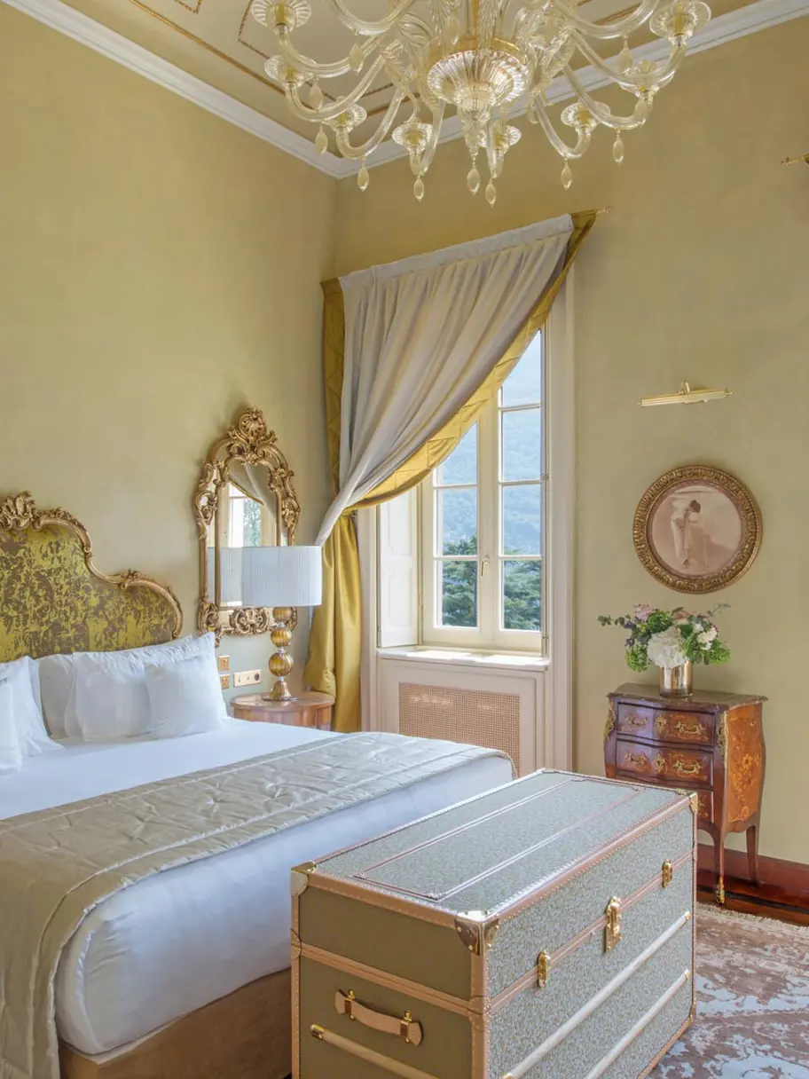 01 Room In The Villa With Lake View Ricky Monti