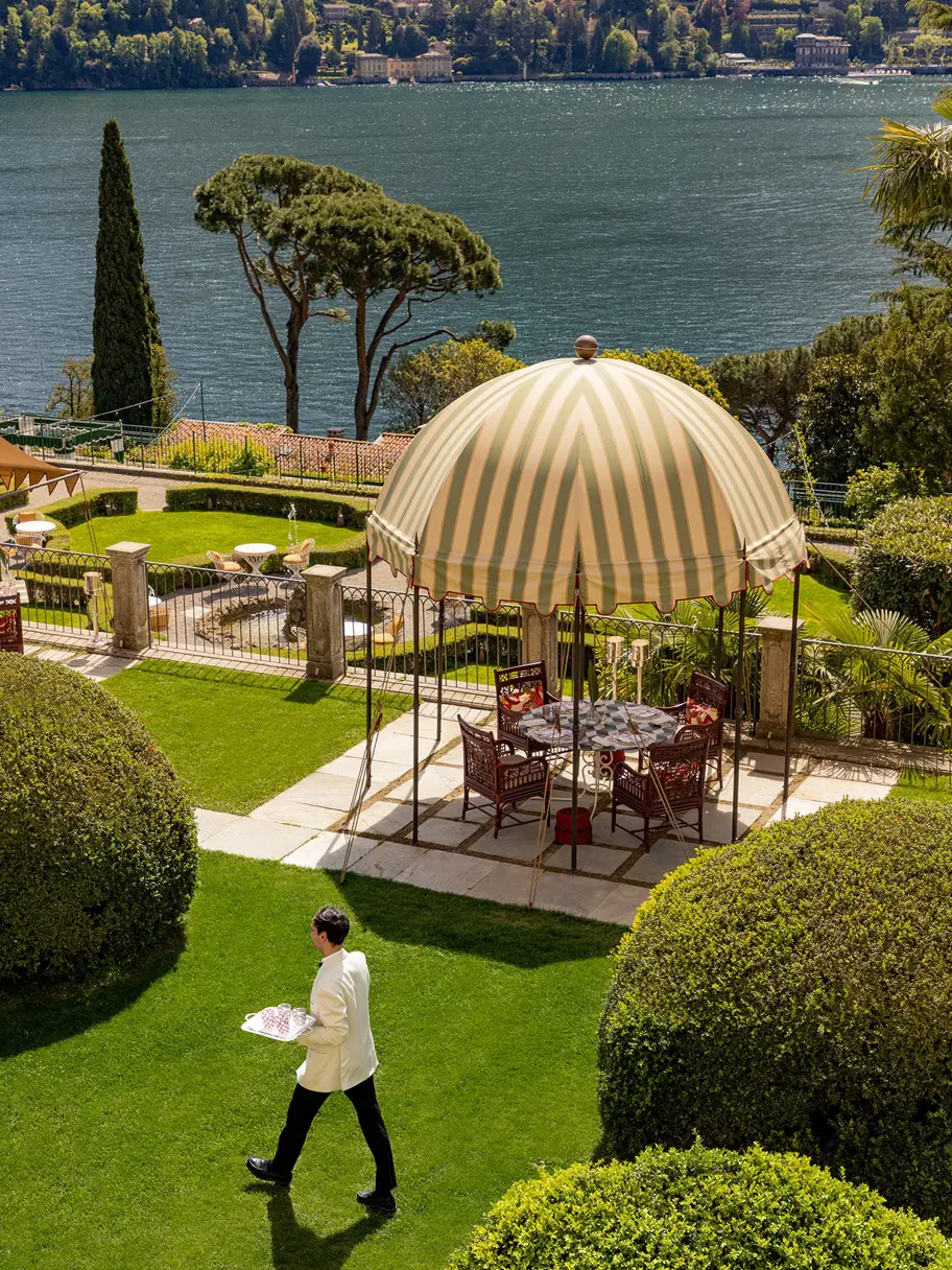 Restaurant Terrace 2 © Ruben Ortiz