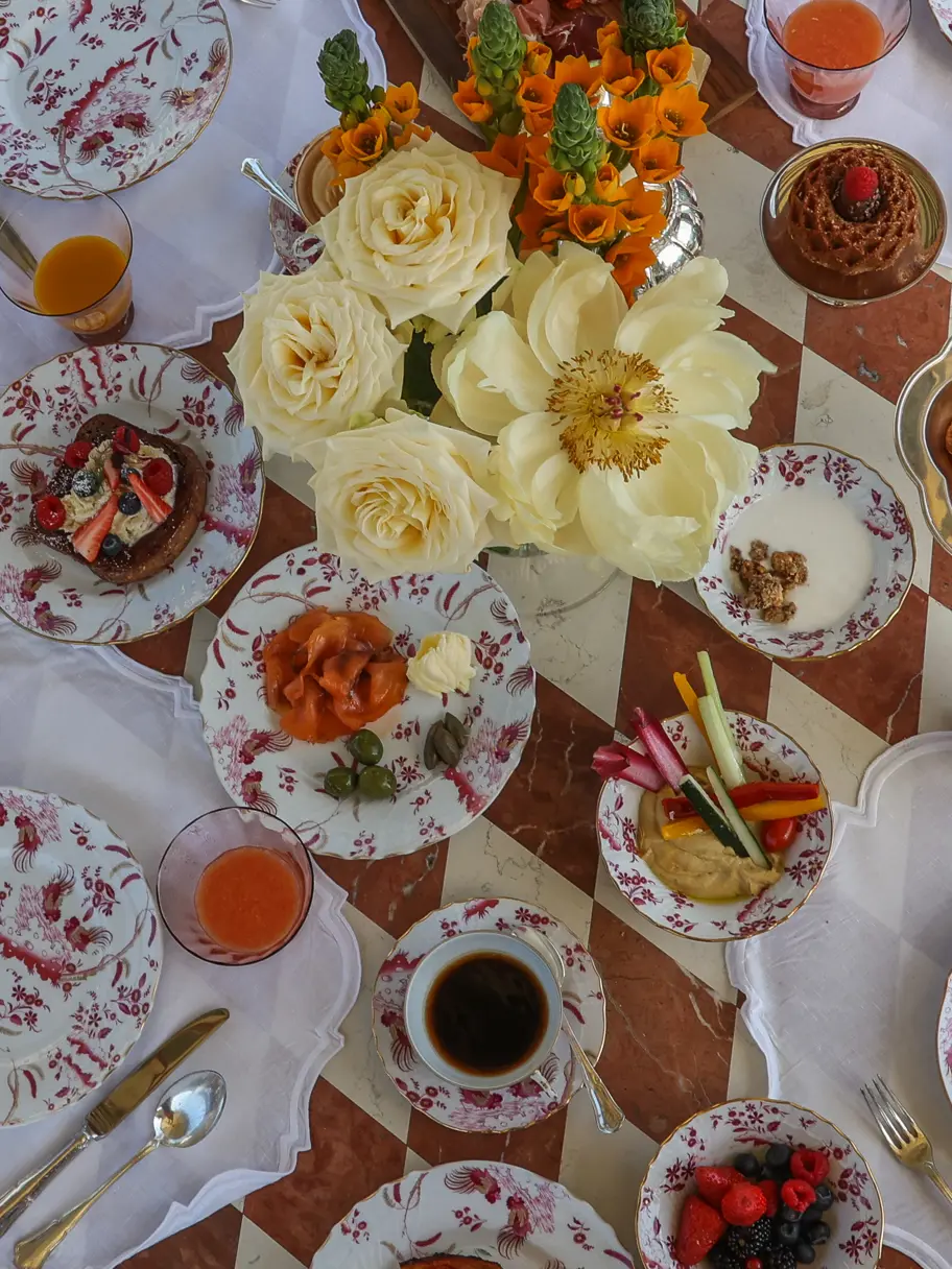 Passalacqua Hotel Lake Como Breakfast Table Azzurra Primavera