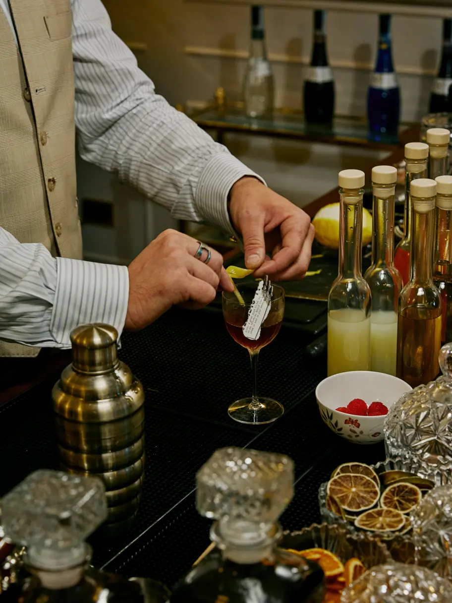 Passalacqua Luxury Hotel Lake Como 00 Bar Detail