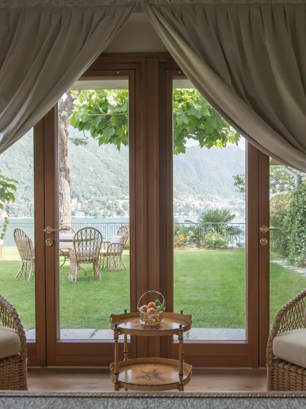 03 Grand Room Al Lago With Lake View Detail Ricky Monti