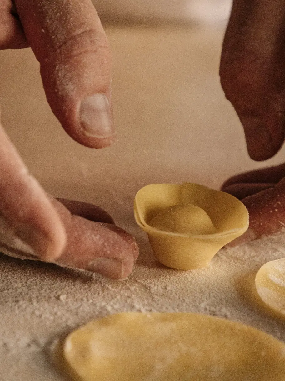 Tortello Preparation 2 © Ruben Ortiz