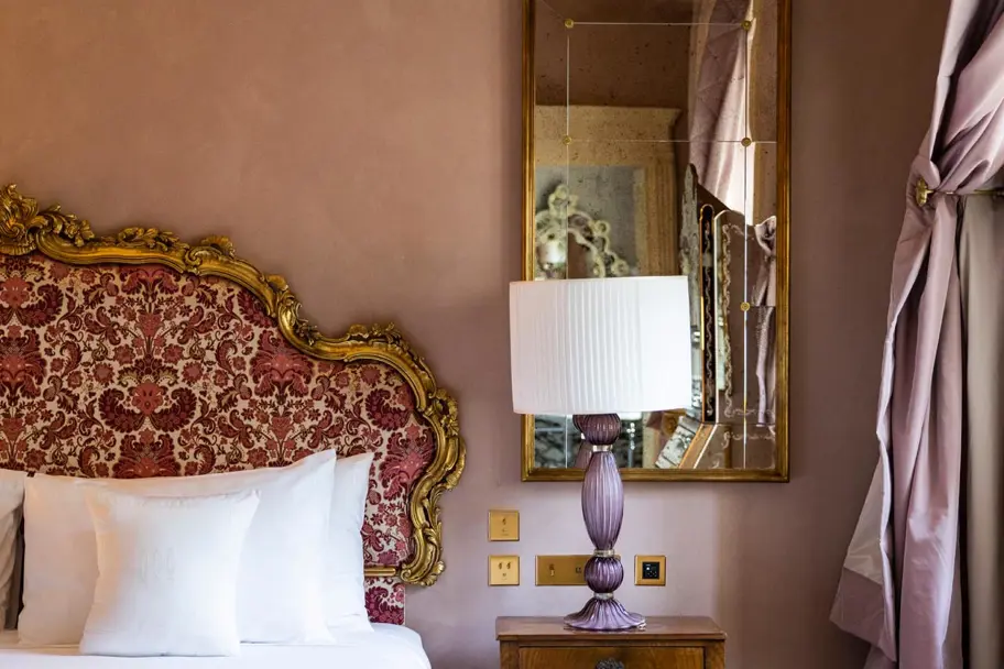 02 Room In The Villa Bedroom Enrico Costantini